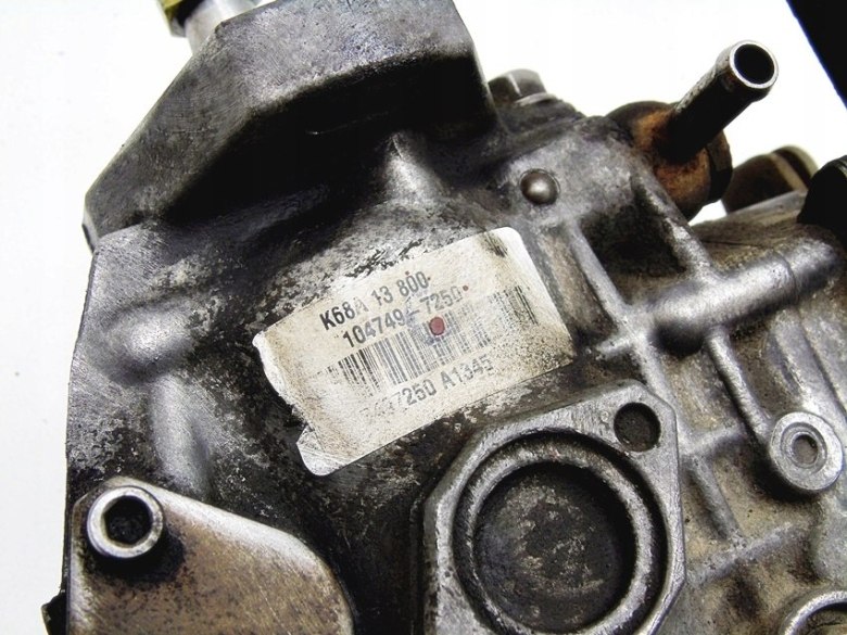 POMPA WTRYSKOWA 2.2 2.4 D KIA CERES 104749-7250 - części